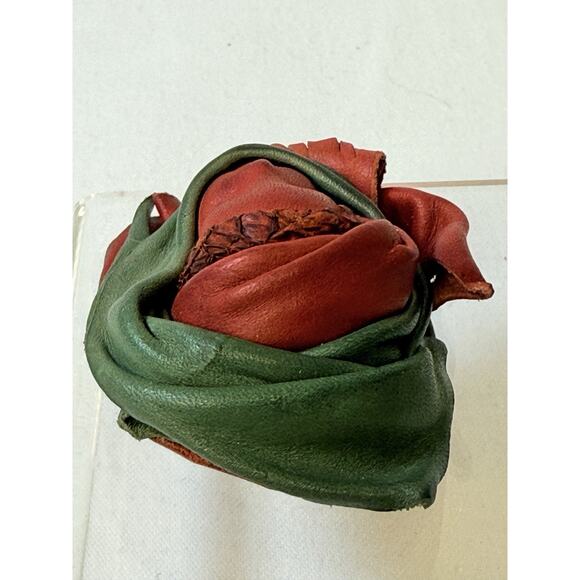 Nidar Mexican Leatherwork Red & Green Mask Brooch - Picture 3 of 7